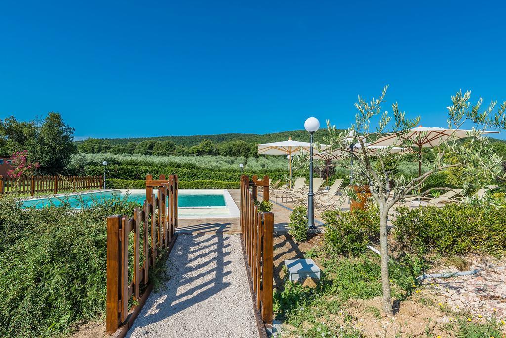 Relais Paradiso Resort & Spa Marcellano Exterior photo