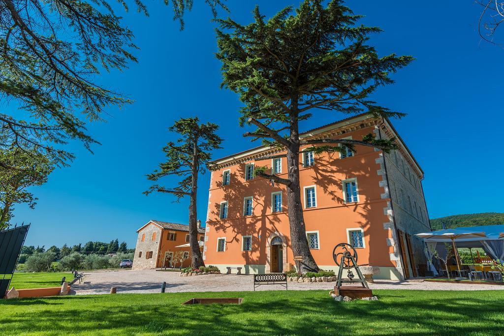Relais Paradiso Resort & Spa Marcellano Exterior photo
